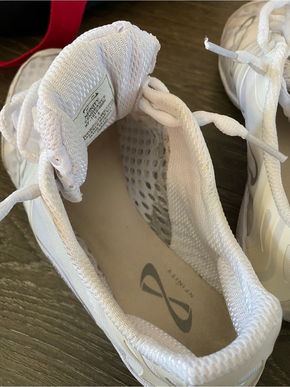NFINITY cheer shoes 7.5 with case - Picture 6 of 8